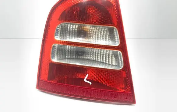 Skoda Octavia Mk1 (1U) Rear/tail lights 1U6945095