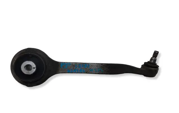 Mercedes-Benz C W204 Front lower control arm/wishbone 