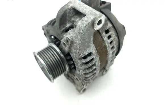 Toyota RAV 4 (XA40) Generator/alternator 2706026041