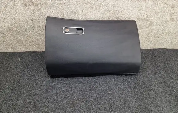 Glove box set