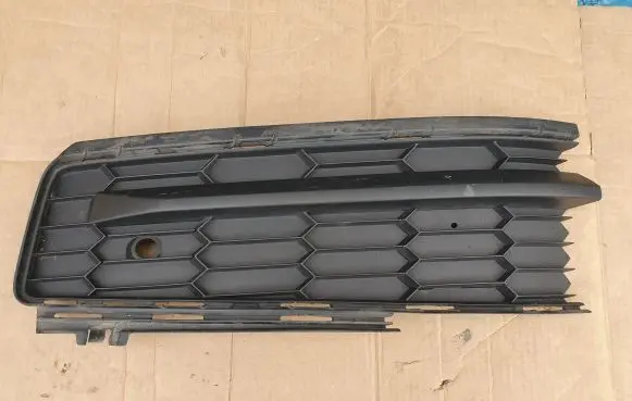 Skoda Kodiaq Front bumper lower grill 565807368