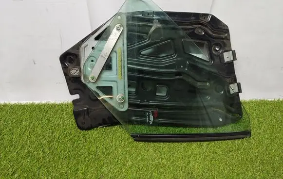 Audi Cabriolet B3 8G Sliding door window regulator with motor 8G0845298C 8G0839730B 8G0959812