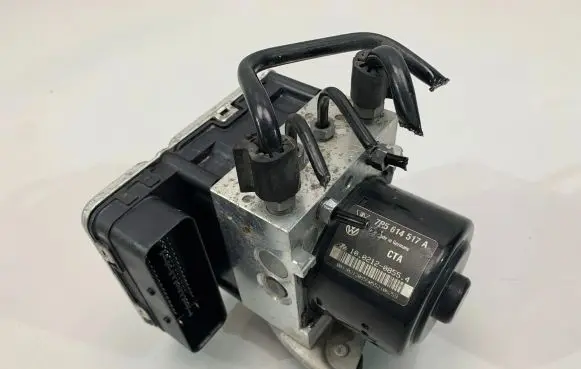 Porsche Cayenne (92A) ABS Pump 7P5614517