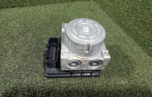 Renault Espace V (RFC) ABS Pump 476604349R 3064153342 6161100019B