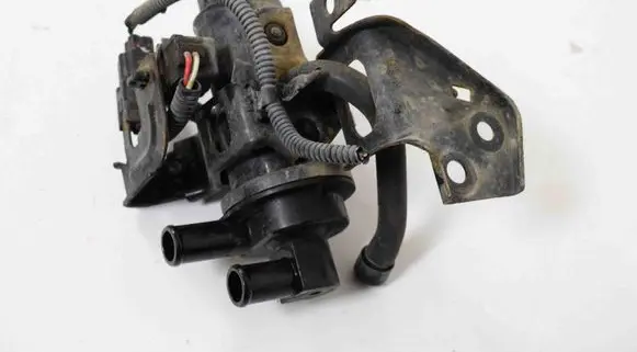 Lexus GS 300 350 430 450H Electric auxiliary coolant/water pump 0641001080