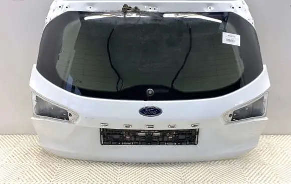 Ford Focus Tailgate/trunk/boot lid 