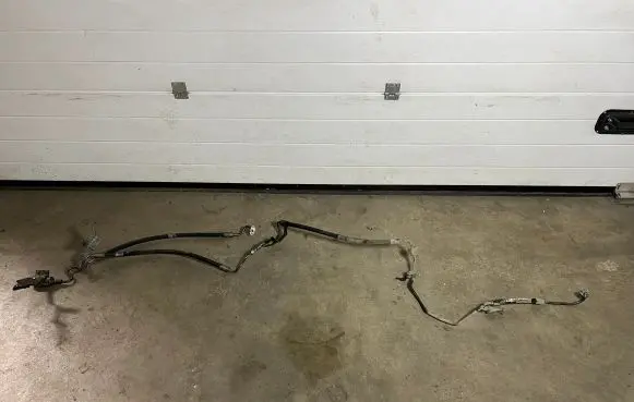 BMW 5 GT F07 Active stabilizer tube/hose 679359404 11807410
