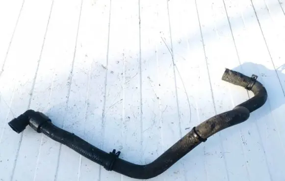 Peugeot 607 Engine coolant pipe/hose