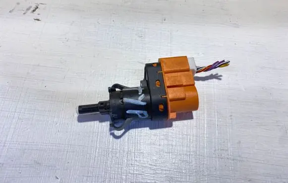 Brake pedal sensor switch