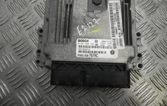 Jeep Grand Cherokee Other control units/modules P05150767AC E2127