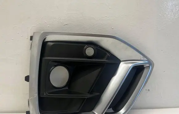Audi Q5 SQ5 Front bumper lower grill 80F807681