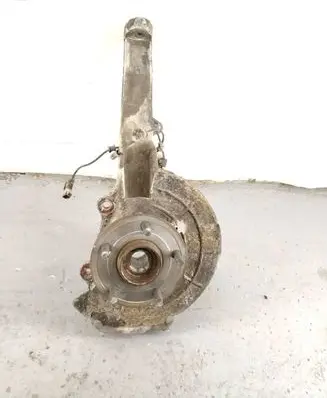 Jeep Grand Cherokee (WK) Front wheel hub spindle knuckle 11000805S 06045NP