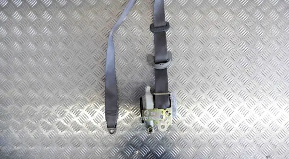 Toyota Prius (XW20) Front seatbelt 7322047070B0 7322047071B0 7322047070