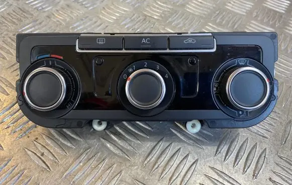 Volkswagen PASSAT B7 Climate control unit 7N0907426K 5HB00975150