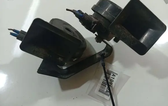 Volkswagen PASSAT B5 Horn signal 0092018