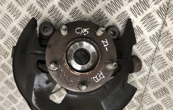 Mazda CX-5 II Front wheel hub