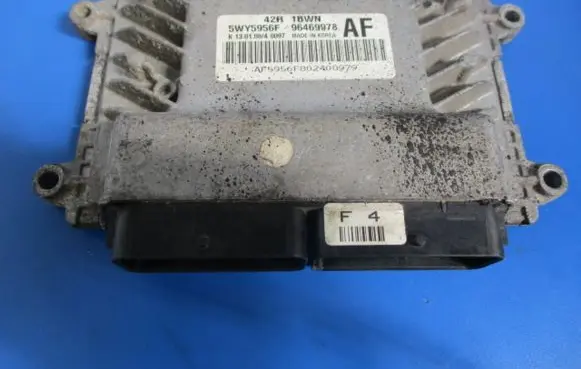 Chevrolet Aveo Engine control unit/module ECU 96469978AF