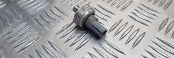 Renault Zoe Air conditioning (A/C) pressure sensor 921361722R