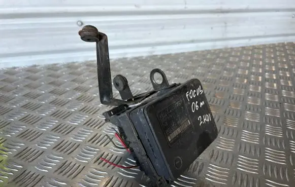 Ford Focus C-MAX ABS Pump 3M512C405HA 10020601724