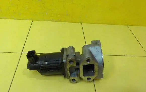 Opel Meriva B EGR thermostat A17DT