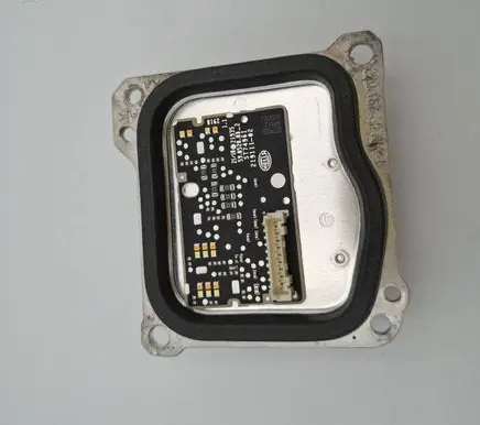Volvo S60 LED ballast control module 220.157-02RH 219111-02