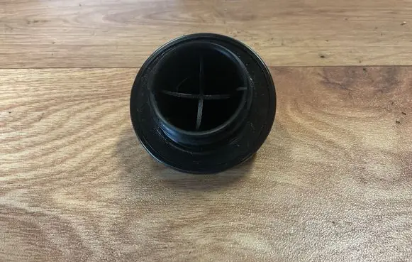 Toyota RAV 4 (XA30) Oil filler cap 