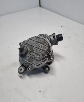 Volvo S80 Vacuum pump 31219463