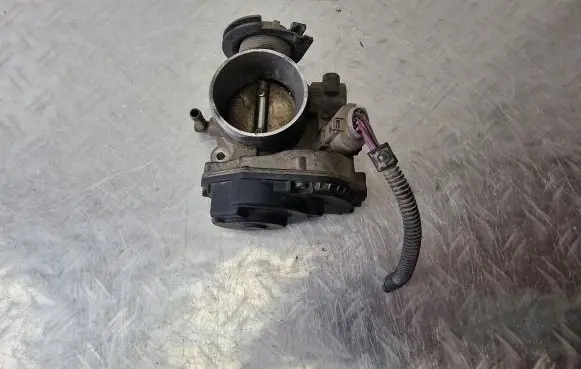 Audi A3 S3 8L Throttle valve 06A133063F