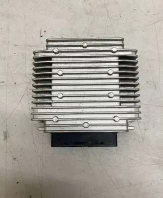 Tesla Model X Sound amplifier 1000350 100035000109 100483310