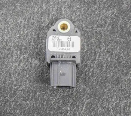 Toyota Hilux (AN10, AN20, AN30) Airbag deployment crash/impact sensor 8983104020