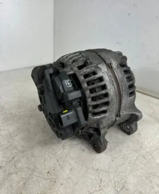 Audi A4 S4 B8 8K Generator/alternator 03G903016E