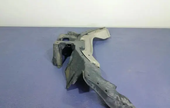 Toyota Corolla E210 E21 Front underbody cover/under tray 57627-02160