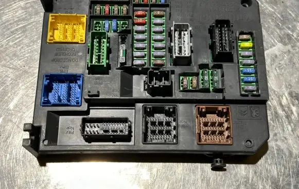 Peugeot 508 Comfort/convenience module 9664992380