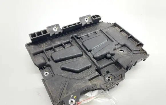 Hyundai i30 Battery bracket 37150G4000