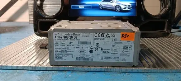 Mercedes-Benz GLE W167 Radio/CD/DVD/GPS head unit A1679002936