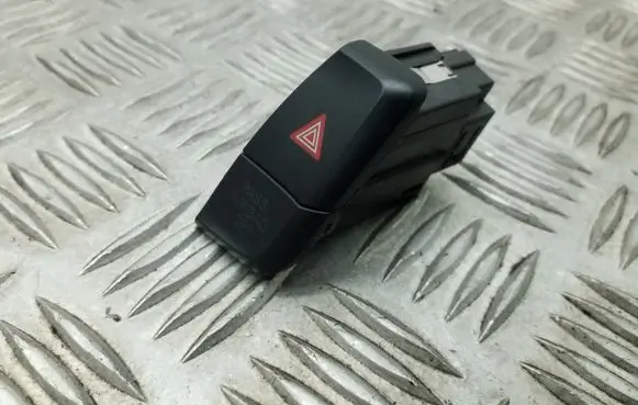 Audi A4 S4 B8 8K Hazard light switch 8K2941509A