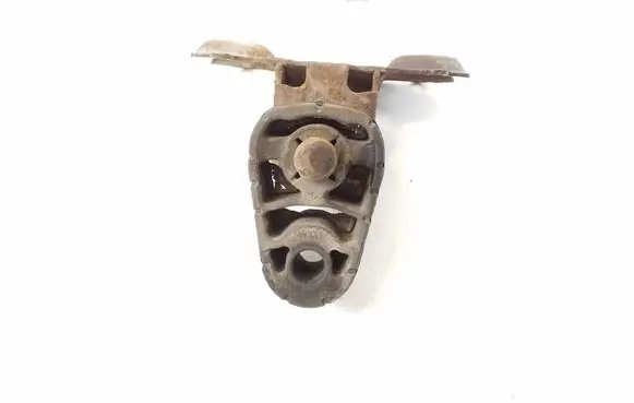 Porsche Cayenne (92A) Muffler mount bracket/holder 7P0253147A