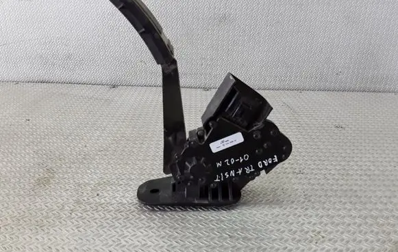 Ford Transit Accelerator throttle pedal YC159F836