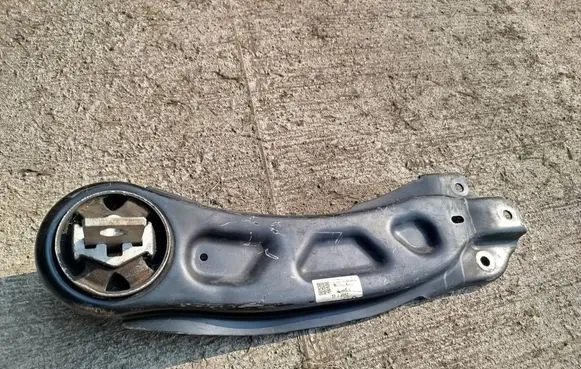 Mercedes-Benz B W246 W242 Rear upper control arm/wishbone a2423500300