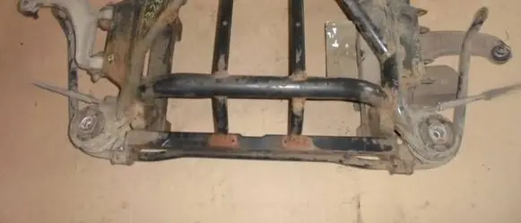Maserati Quattroporte Front axle beam 