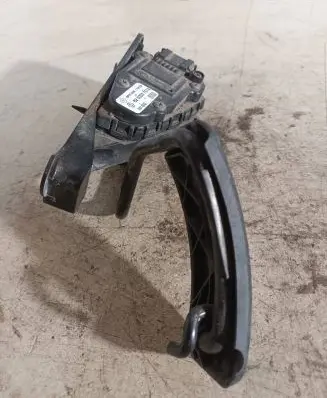 Renault Espace - Grand espace IV Accelerator throttle pedal 8200007512 6PV00811922
