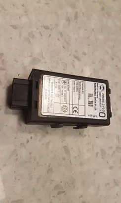 Nissan X-Trail T30 Door central lock control unit/module 285963Y50