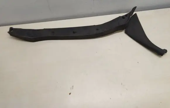 Audi A8 S8 D4 4H Fender foam support/seal 4H0821112B
