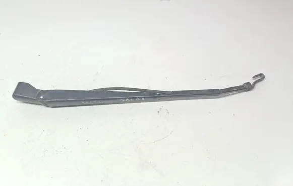Mercedes-Benz Vito Viano W638 Rear wiper blade arm 183332