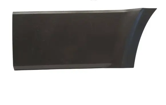 Rear fender molding trim
