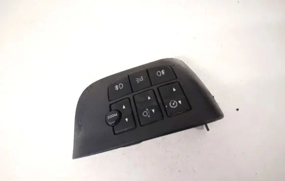 Fog light switch