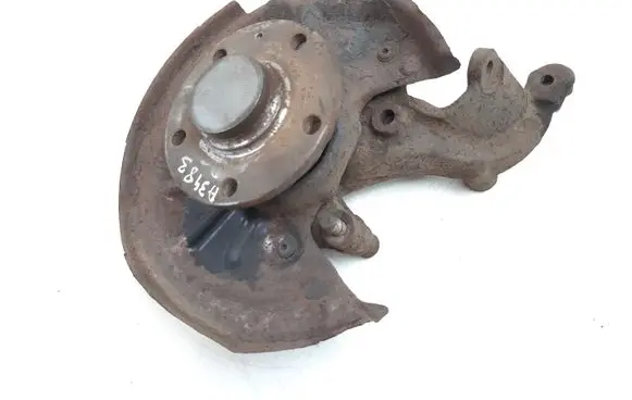 Volkswagen Golf VII Rear wheel hub