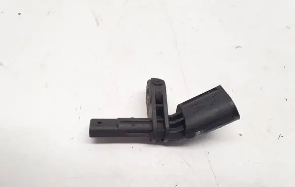 Skoda Octavia Mk2 (1Z) ABS brake wheel speed sensor WHT003857 10071152713