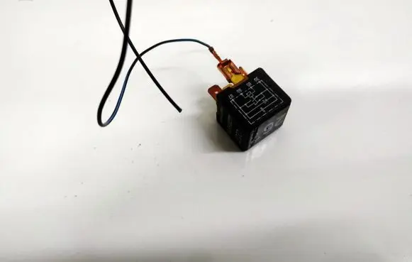 Audi A4 S4 B5 8D Other relay 443919578C 899519