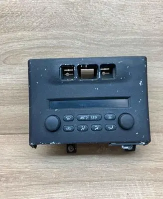 Opel Zafira A Climate control unit 24439584 013140984